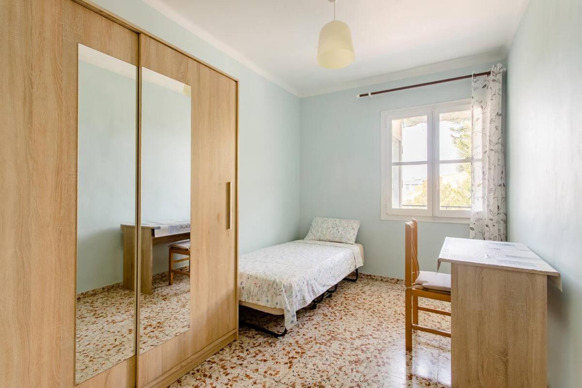 Habitacion Privada Y Tranquila Alicante Luaran gambar